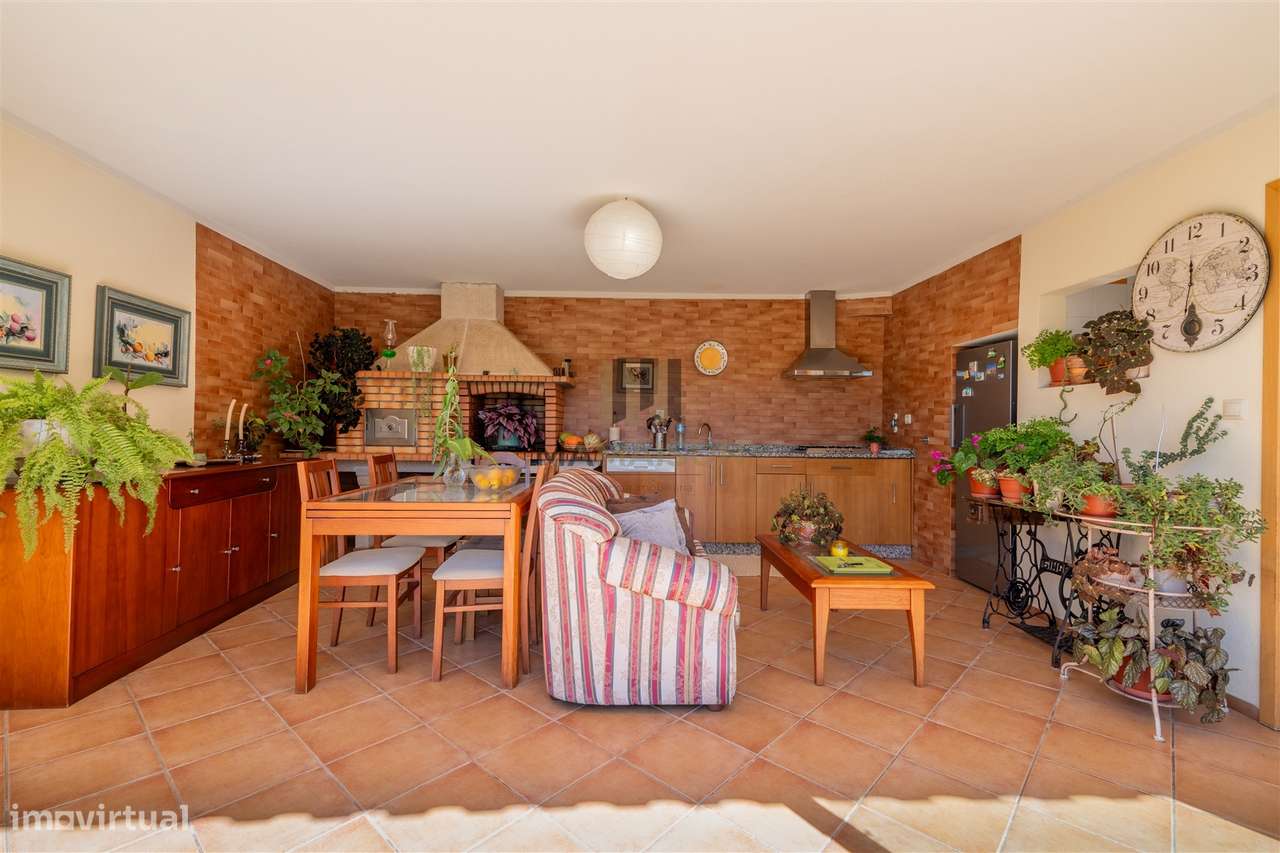 V5 AMOREIRAS | IMÓVEL DE LUXO | LAMEGO-8