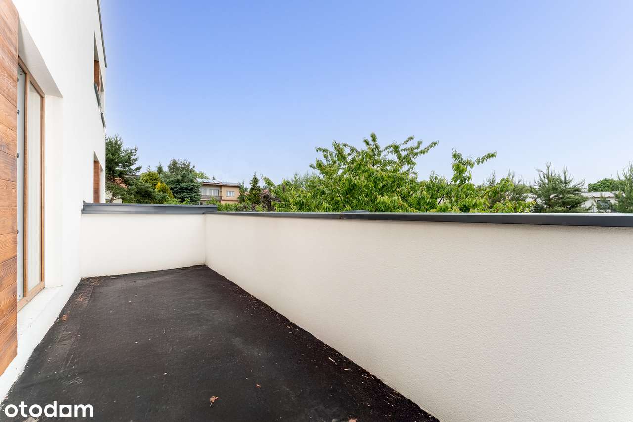 w 20 minut tramwajem do biura na Zabłocie • 111 m²-13