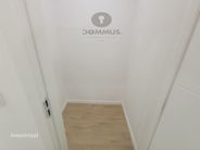 Apartamento T3 com Varanda Totalmente Remodelado na Falagueira - Miniatura: 9/27