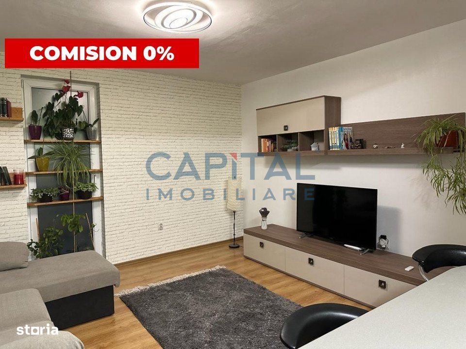 Apartament 2 camere semidecomandat + terasa Floresti, zona Porii