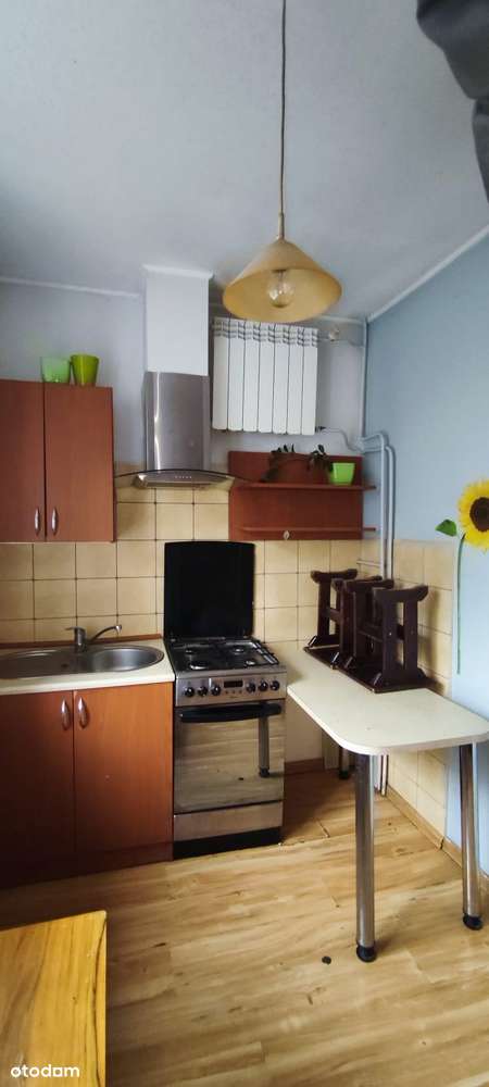 2 pokoje, 2 piętro, widna kuchnia, mały balkon. - Pełny obrazek: 5/8