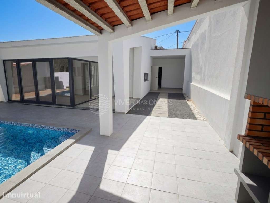Moradia T3 nova com Piscina no Alto do Índio, Sobreda-27