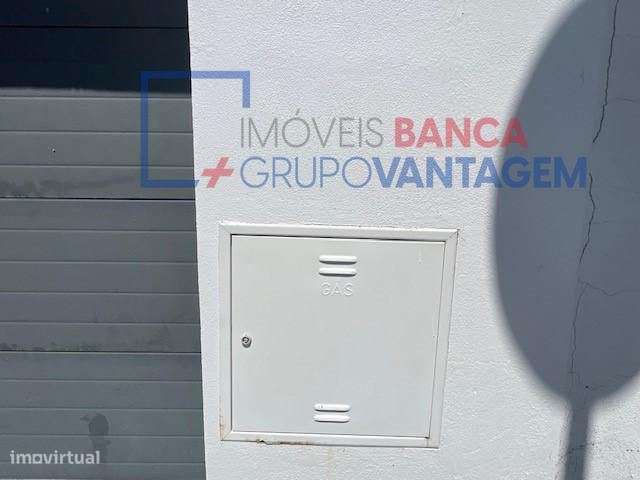 Lote de terreno urbano em Fortios, com 180,34m², destinado à constr... - Grande imagem: 4/6