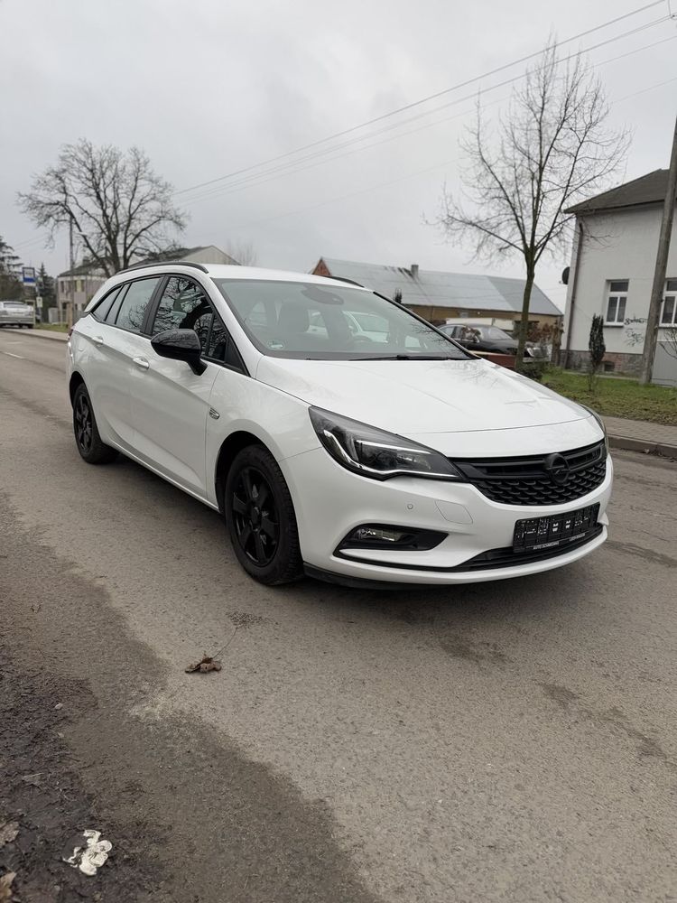 Opel Astra J 2019
