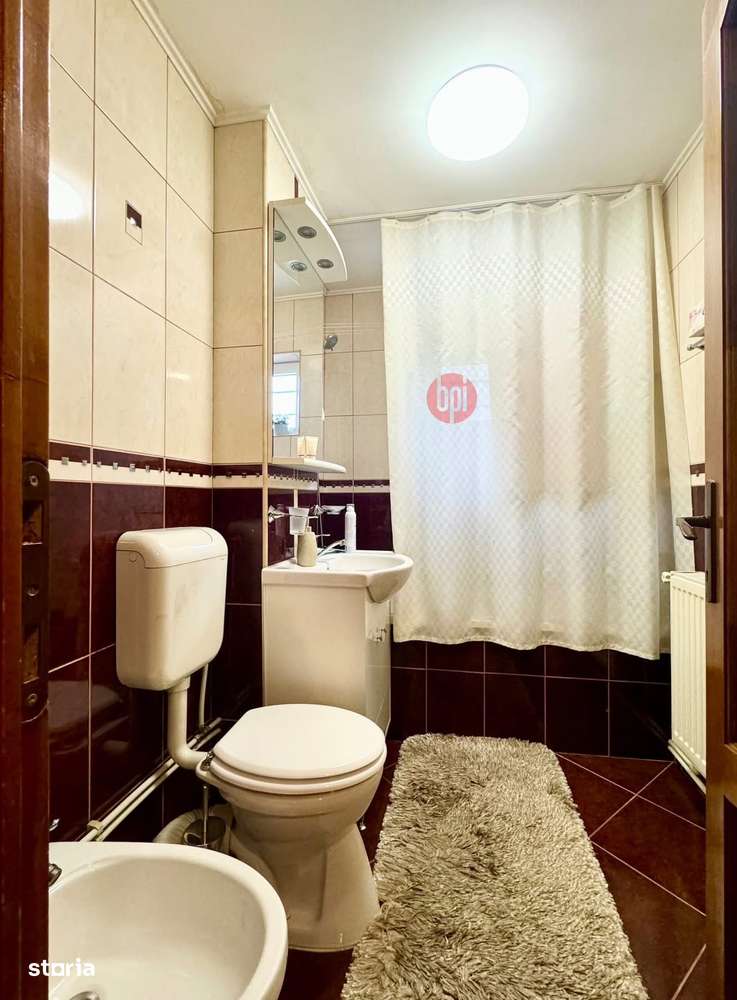 SE INCHIRIAZA Apartament 2 camere, situat in Falticeni - Imagine principală: 4/8