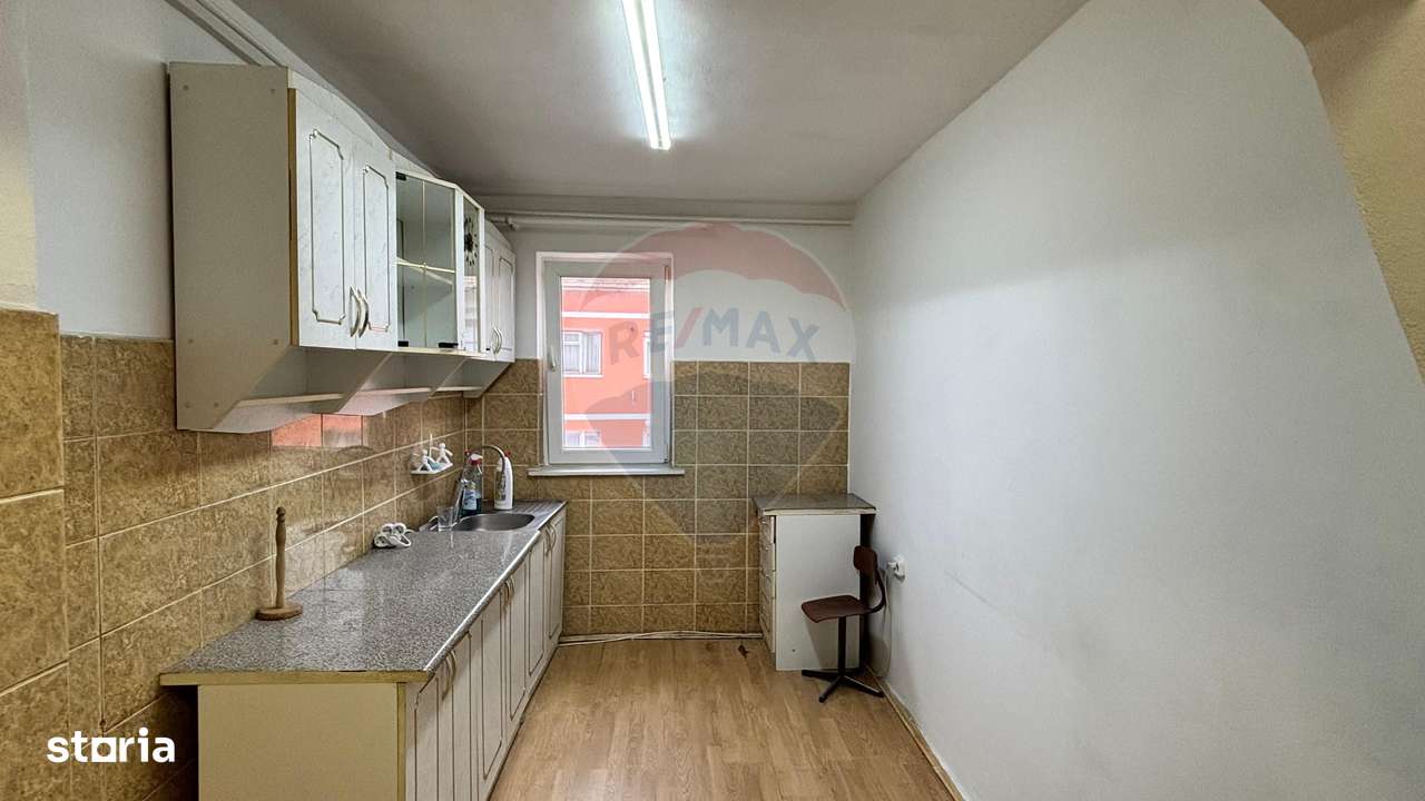 Apartament cu 2 camere, zona Vitrometan (Rubinului) - Imagine principală: 5/9
