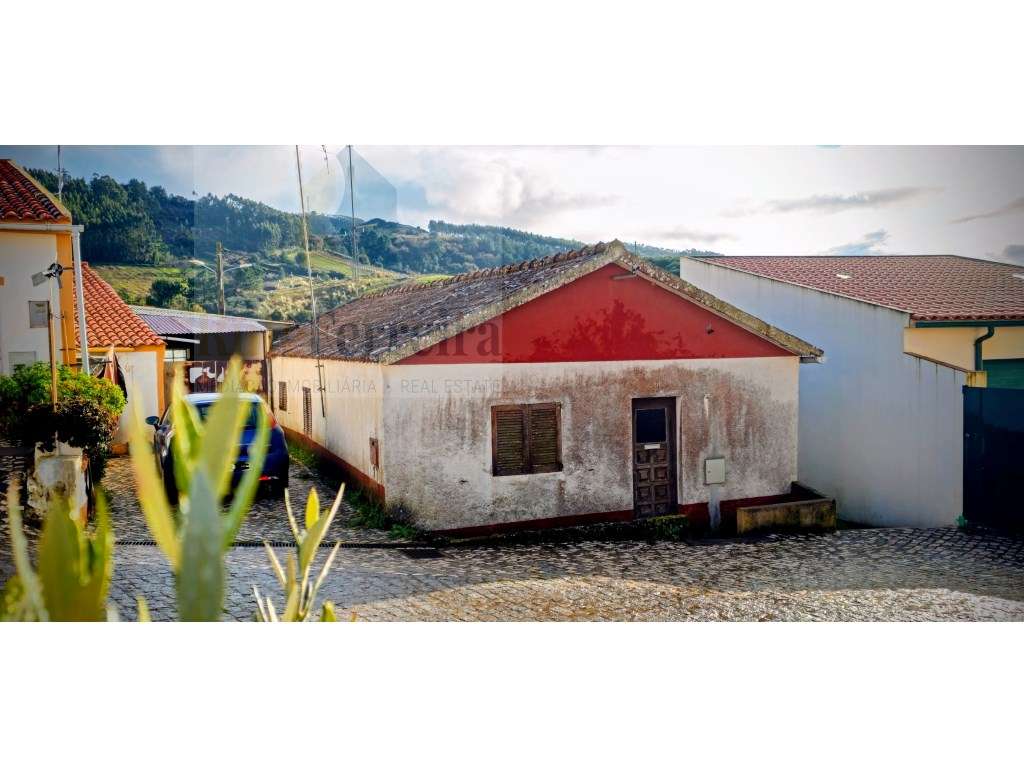 -Moradia térrea para recuperar, Vilar, Cadaval! - Grande imagem: 2/29