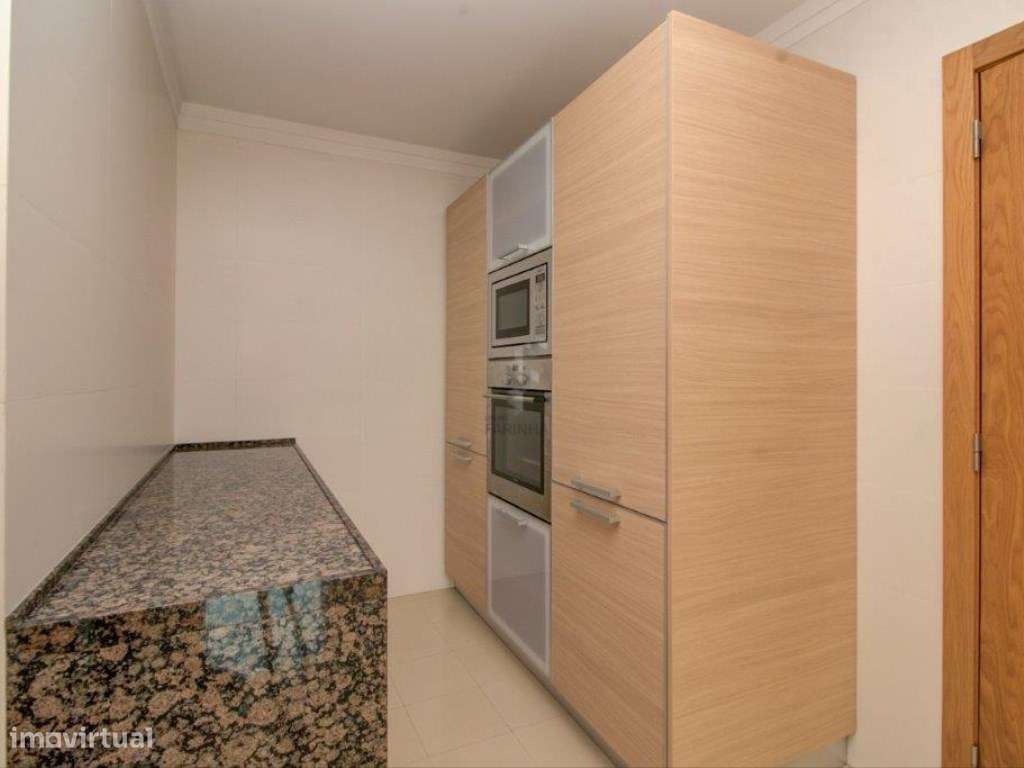 T3 Duplex - Acabamentos de qualidade com grande terraço - Grande imagem: 5/25