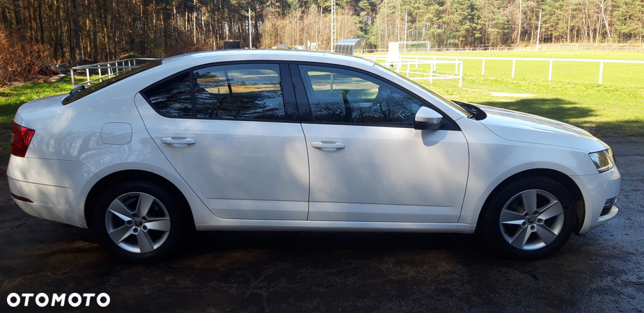 Skoda Octavia 1.6 TDI SCR Ambition - 4