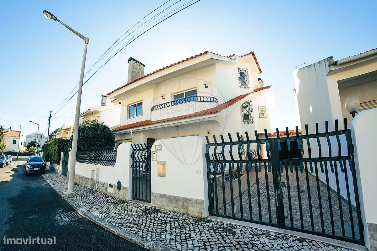 Moradia T5 para venda-3