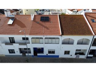 Moradia com Quintal e Garagem em Sines - Grande imagem: 3/49