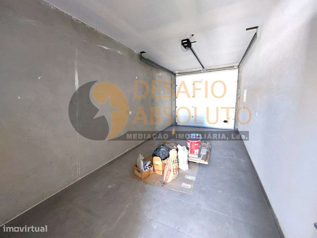 Moradia Isolada T4 C/ Piscina e Garagem - Brejos de Azeitão-32