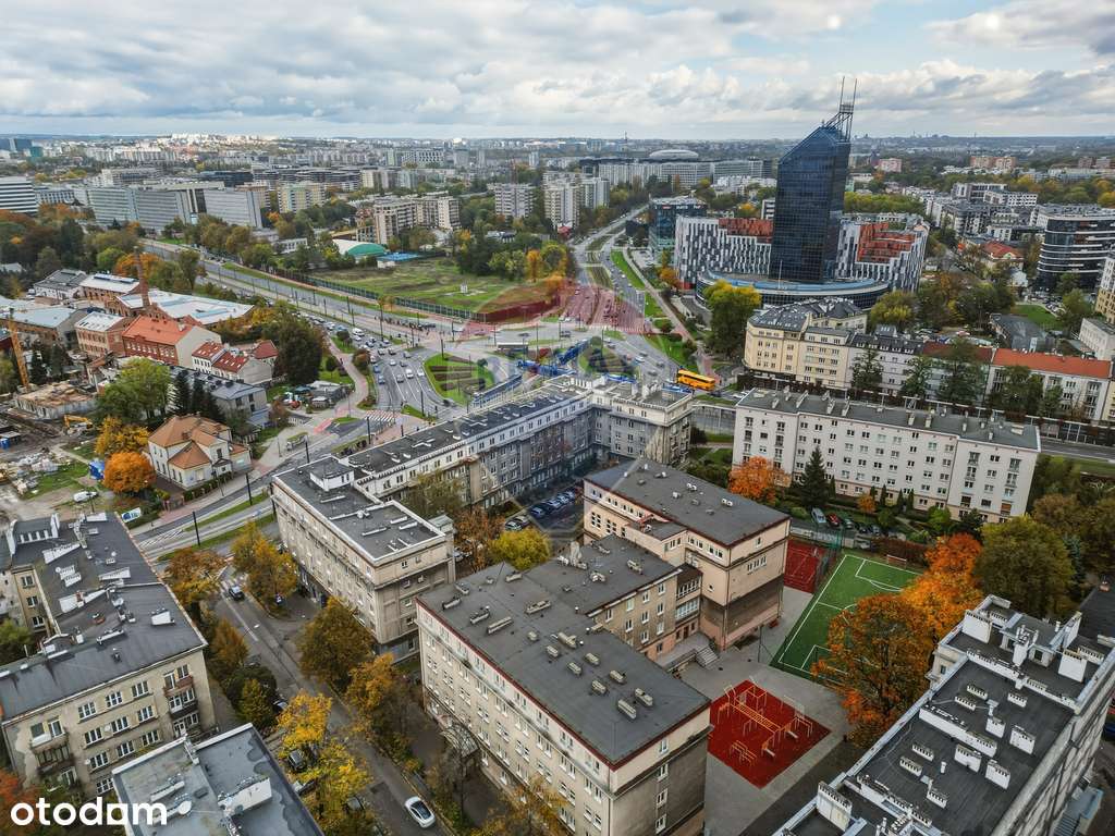Przestronne mieszkanie przy Rondzie Grzegórzeckim-3
