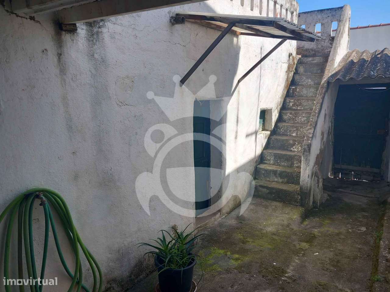Moradia para reabilitar - Serpa-9