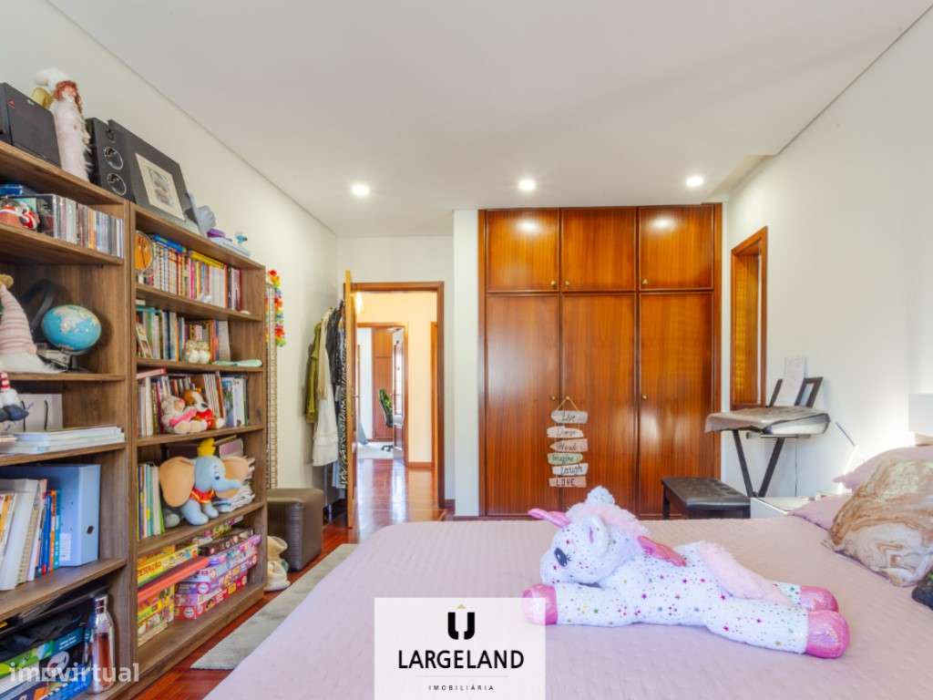 Moradia T5 - Travanca, Santa Maria da Feira-22