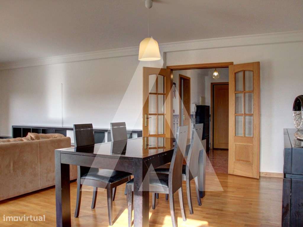 Apartamento T3 Oliveira do bairro-6