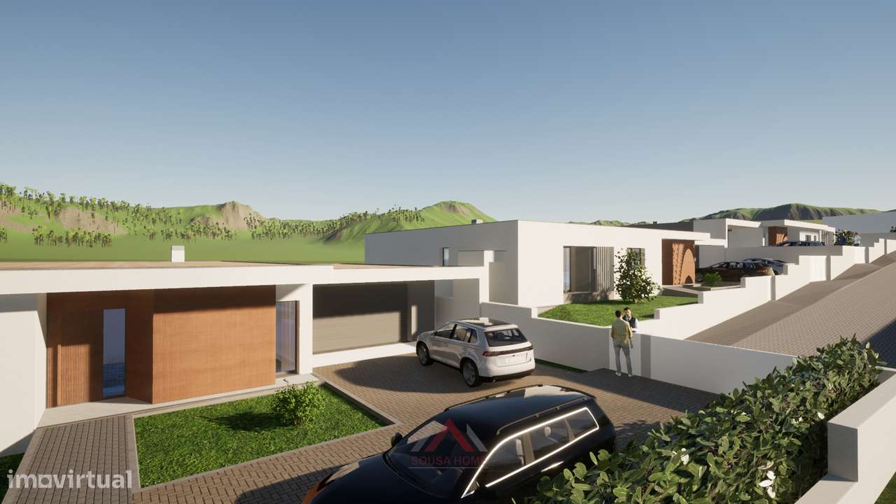 Moradia T4 com 3 Suites + Jardim-9