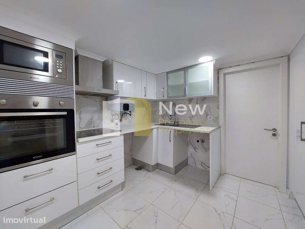 Moradia T1+2 Totalmente Remodelada em Benavente. - Grande imagem: 1/18