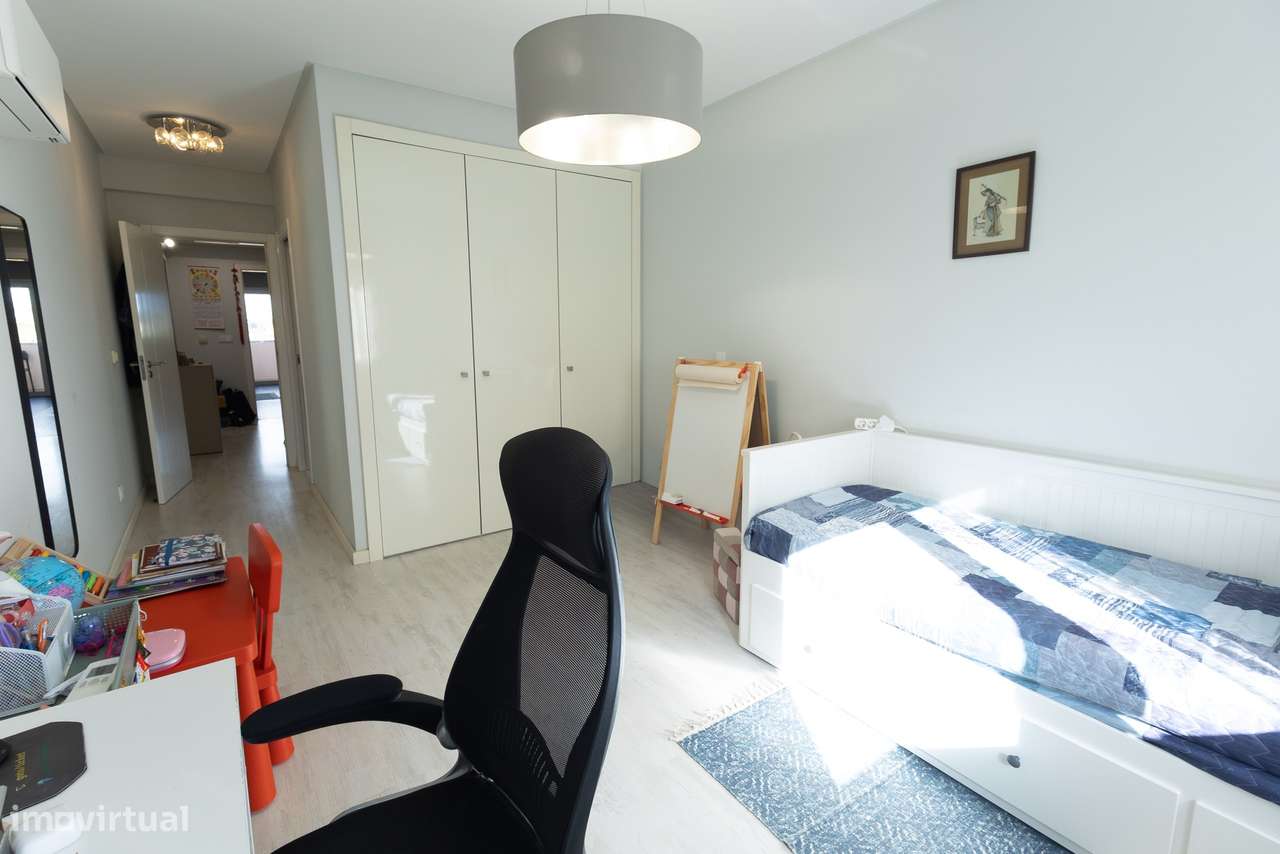 Apartamento T3 na Praceta Vale de Gatos, Amora-19