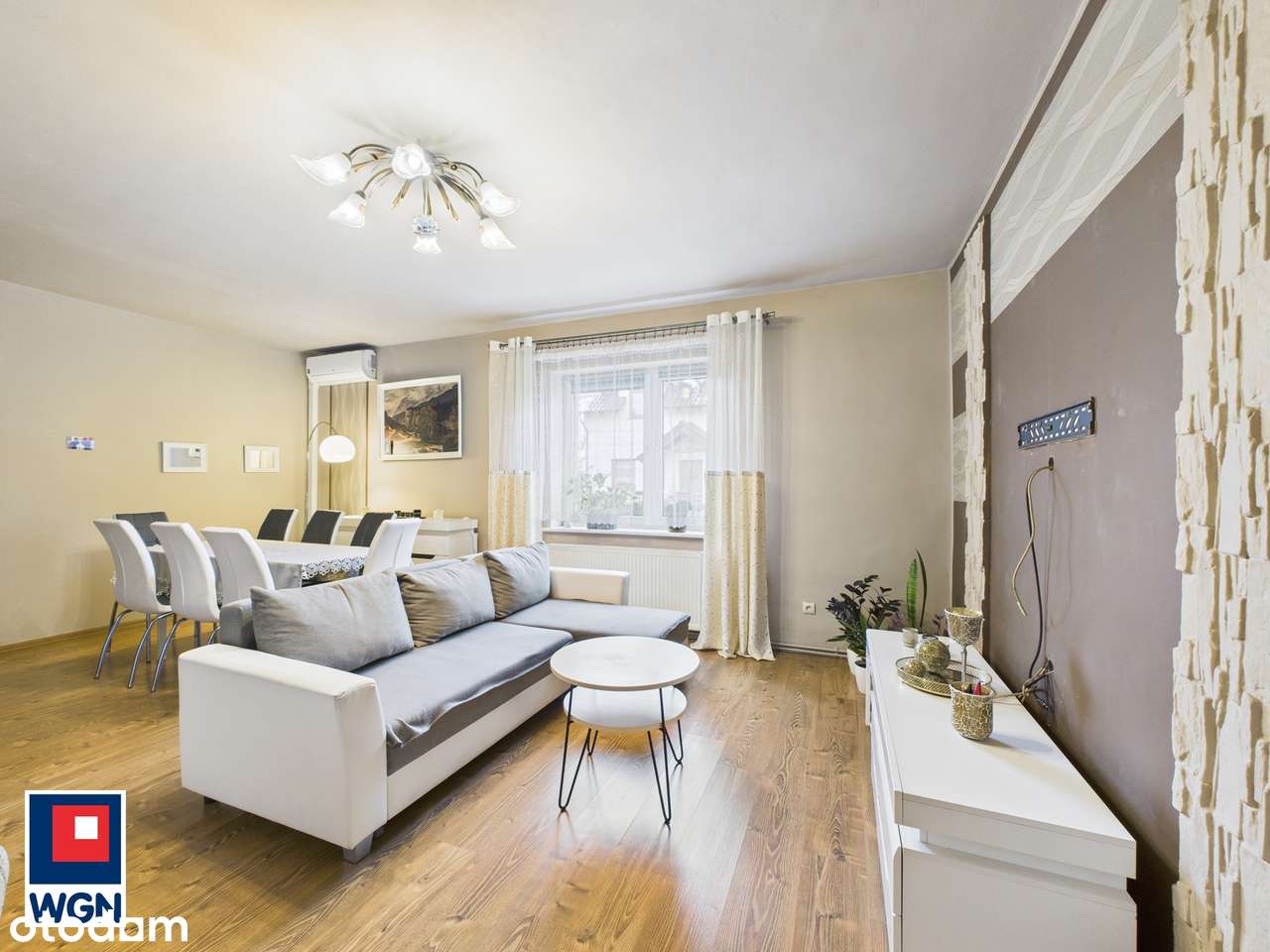 Atrakcyjny dom w spokojnej dzielnicy miasta z dużą działką w Kościanie - Pełny obrazek: 4/13