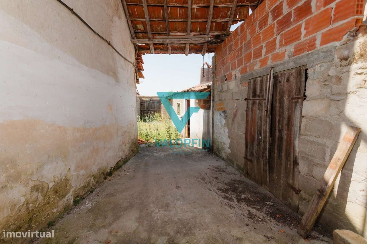 Moradia para Remodelar - Marinha das Ondas, Figueira da Foz - Grande imagem: 3/21