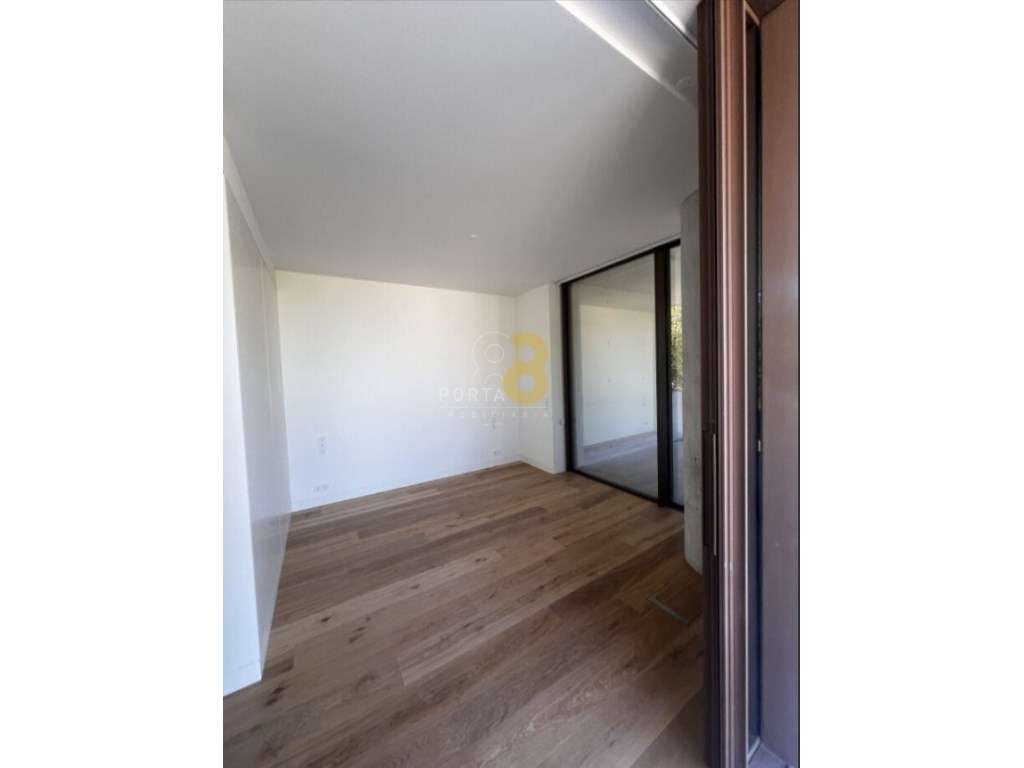 Apartamento T2 com vistas de rio e mar inalteráveis-14