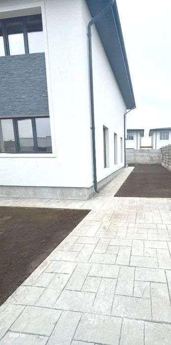 VILĂ INDIVIDUALĂ | 126 mp utili | Curte 440 mp | TUNARI CENTRAL | - Imagine principală: 3/19