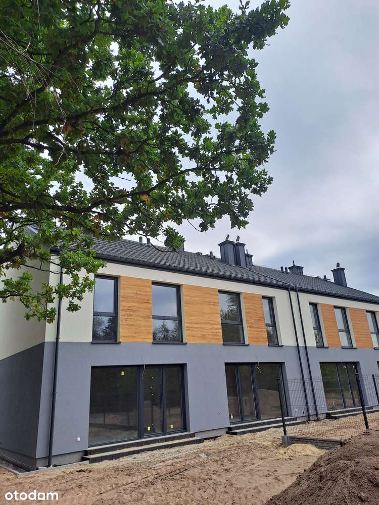 Garaż i 2 miejsca w cenie/ z pozwoleniem na użytkowanie!-5