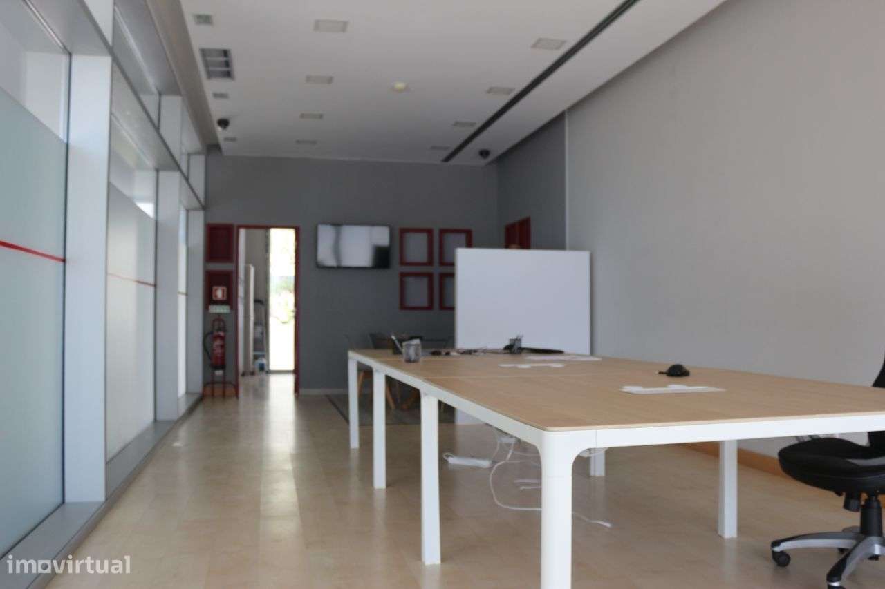 Loja no BUSINESS CENTER DE Almada/Pragal - Grande imagem: 4/11