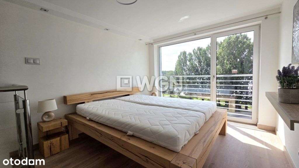 Apartament z widokiem na jezioro.-5