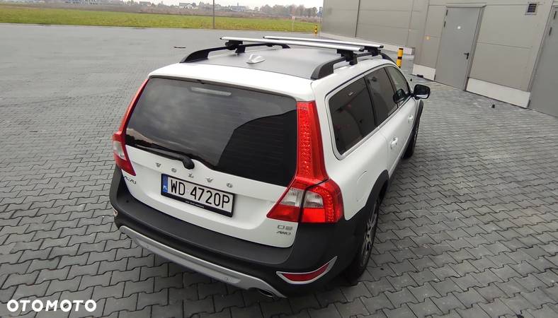 Volvo XC 70 - 8