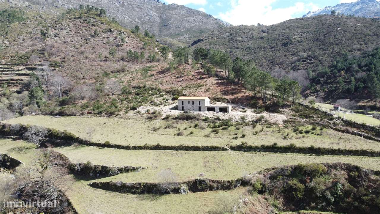 Quinta T0 Venda em Loriga,Seia-12