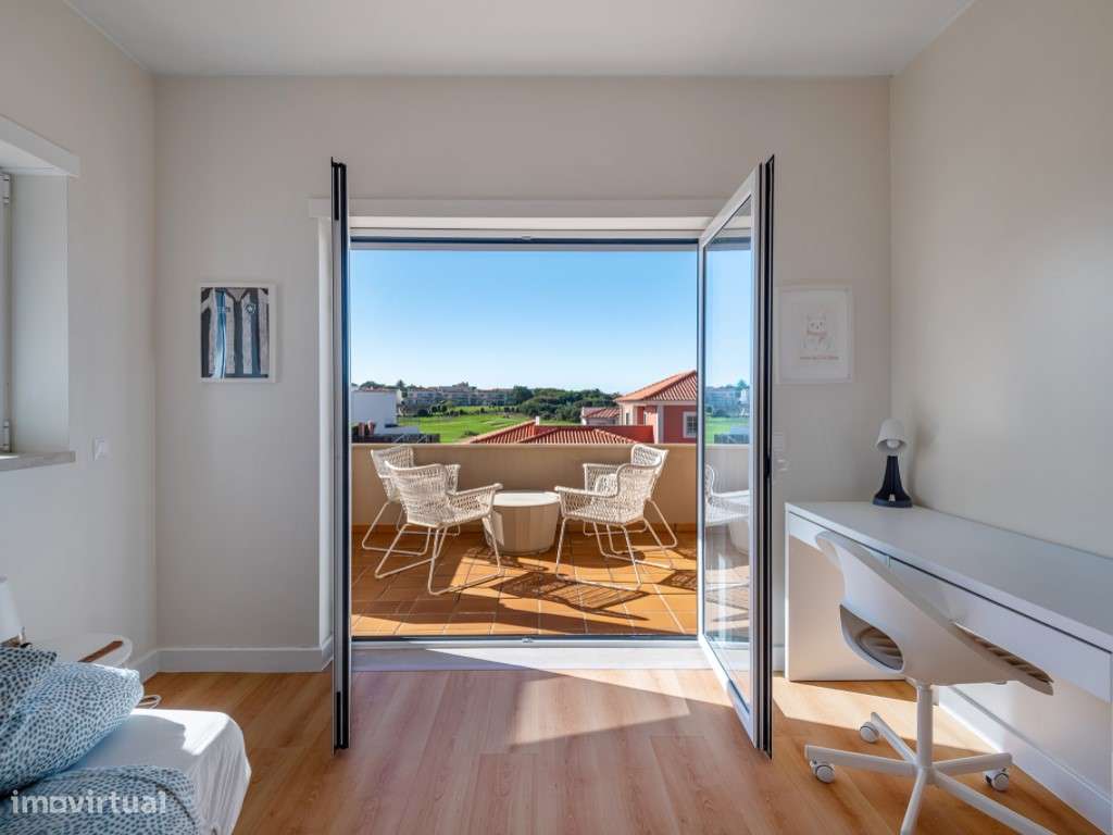 Moradia T3 com piscina, jardim, garagem e vista no Praia d'el Rey B...-25