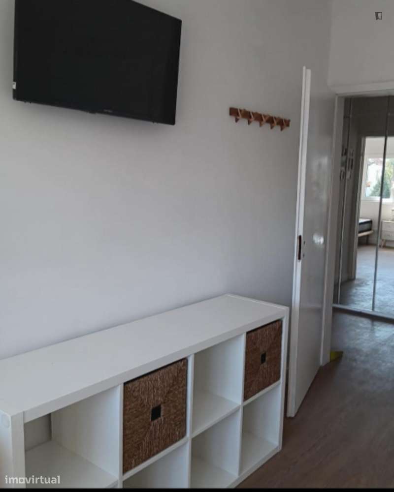 Quarto - localizado em Paranhos Porto - Grande imagem: 4/6