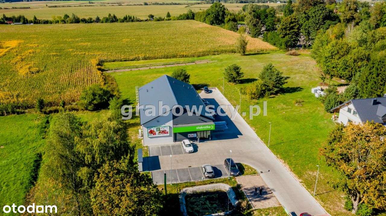 Obiekt komercyjny z aktywnym najemcą – J.Kościelny-3