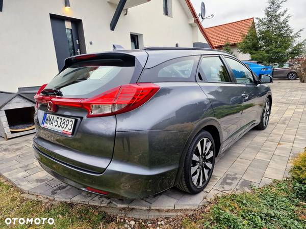 Honda Civic 1.8 Elegance - 32