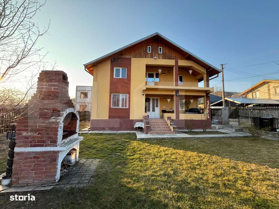 Casa de vanzare, cu 4 camere, 180 mp, zona Aninoasa - Imagine principală: 1/13