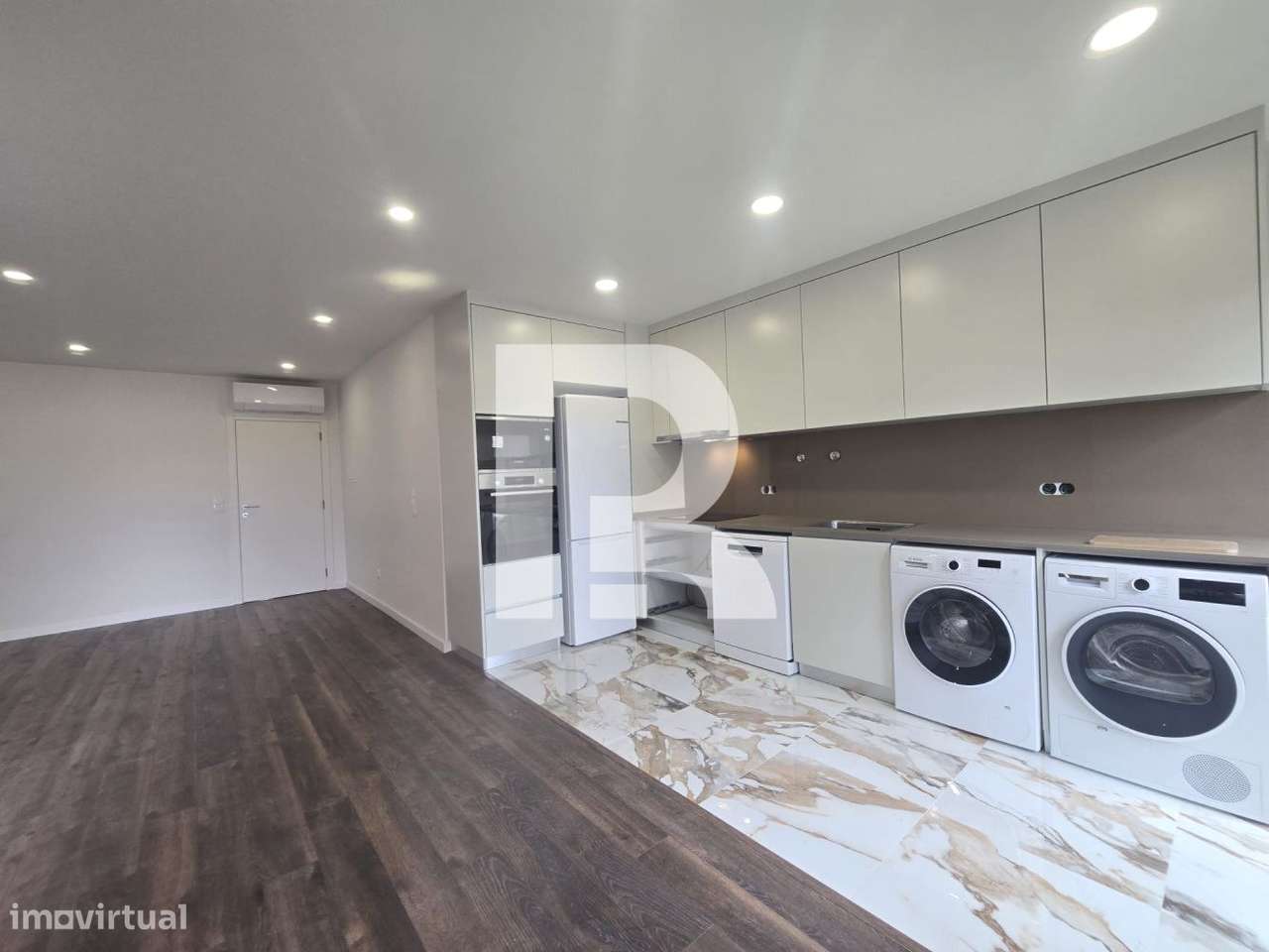 Apartamento Novo Duplex T2 + 2 em Ouressa, Mem-Martins - Grande imagem: 5/35