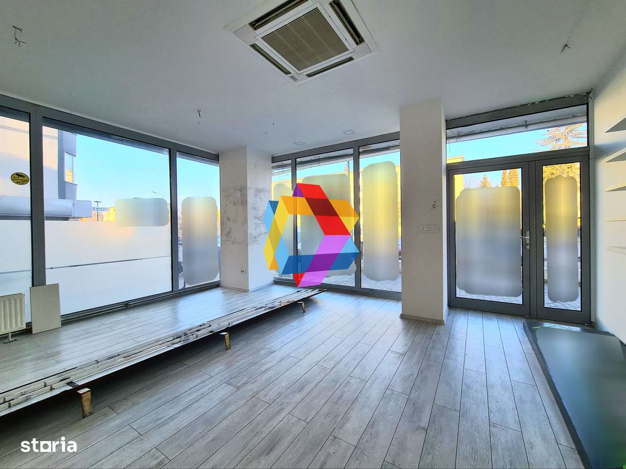 Spatiu comercial de închiriat Brasov - 100 mp # spatii-comerciale-bras - Imagine principală: 2/10