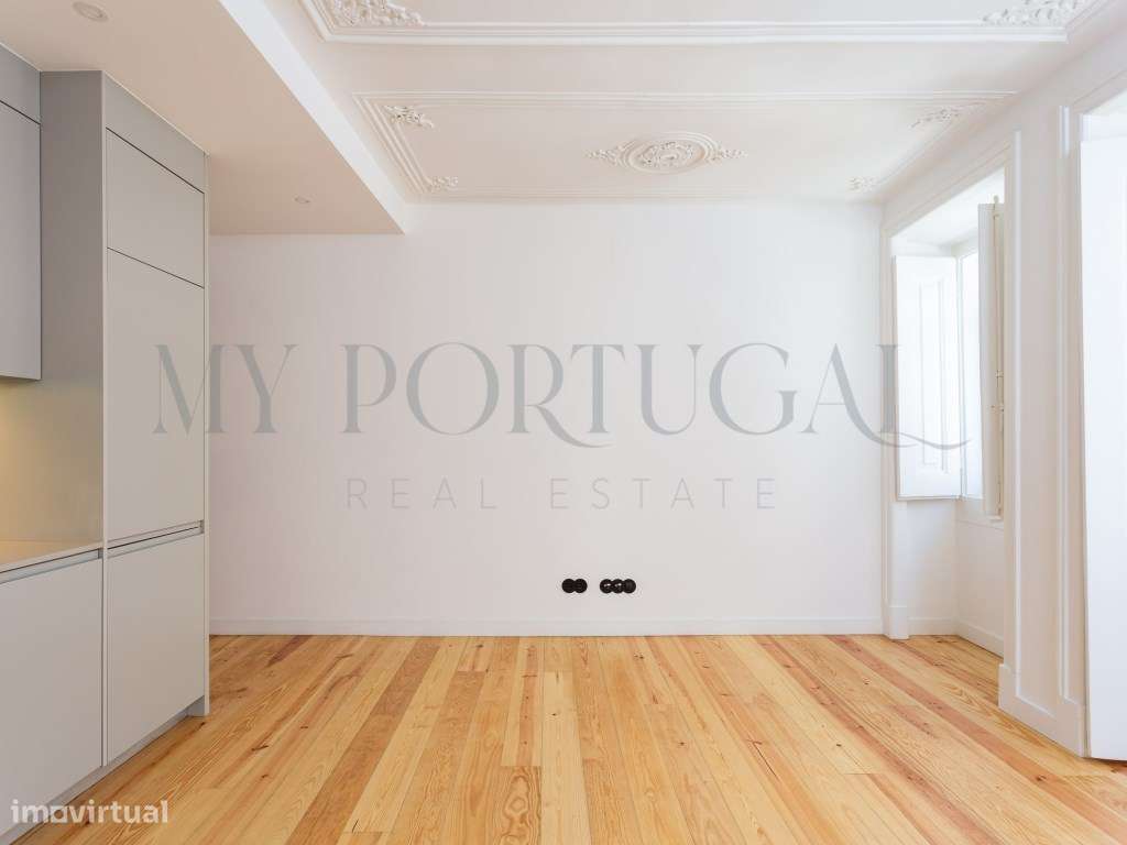 Conforto urbano num T1 totalmente remodelado com varanda no coração... - Grande imagem: 4/33