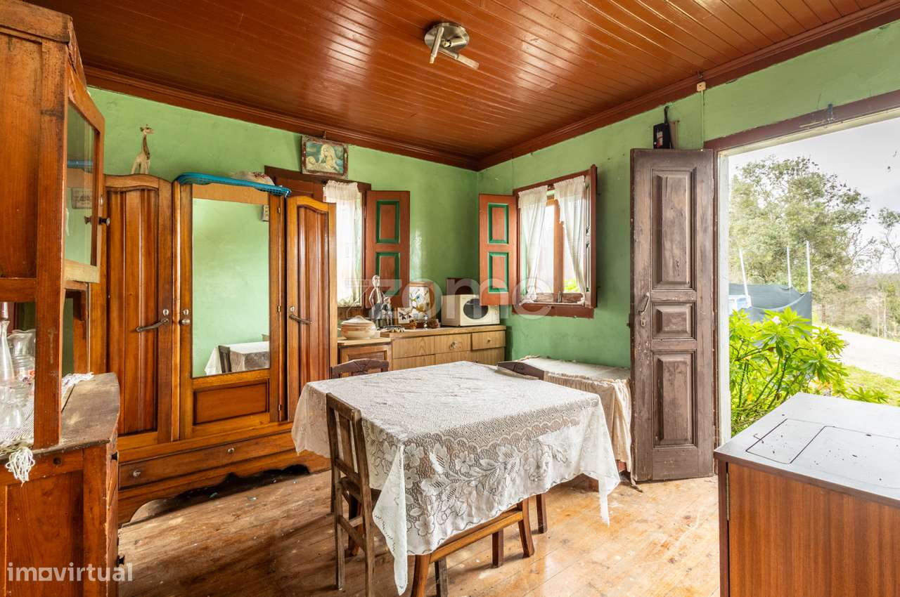 Moradia T3+1, Colmeias, Leiria - Grande imagem: 2/23