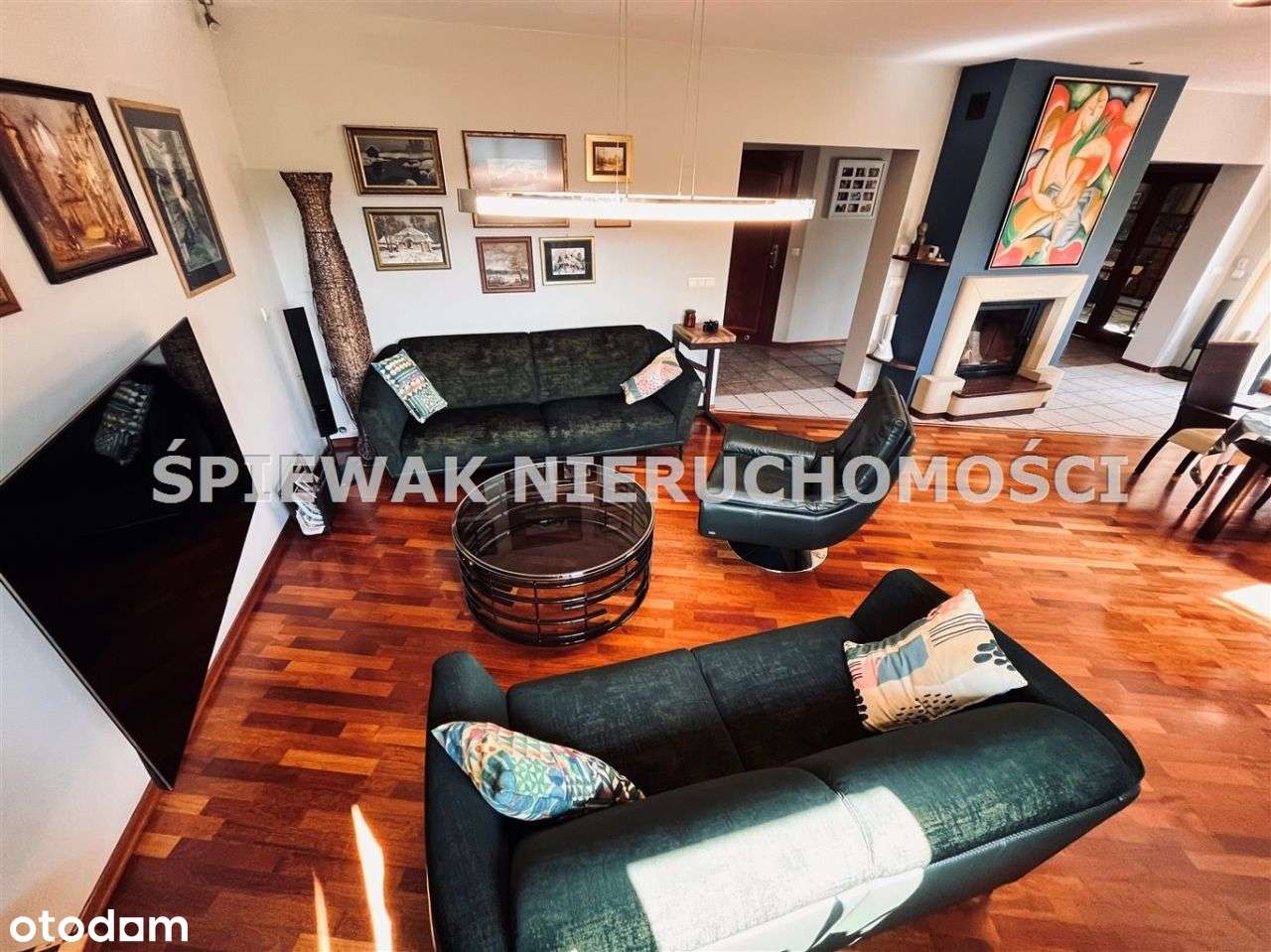 Dom w Jaworzu przy Parku Zdrojowym i tężni-4