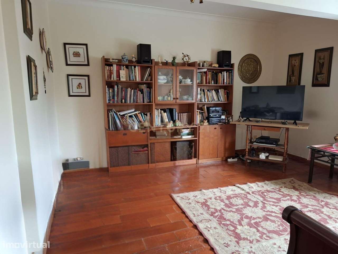 Apartamento T1 para Investimento no centro de Palmela-1