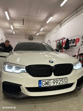 BMW Seria 5 M550d xDrive - 4