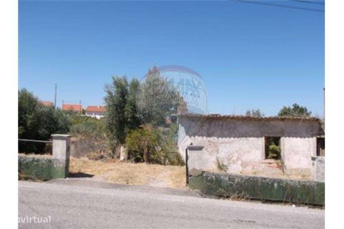 Terreno para construção - Grande imagem: 2/3