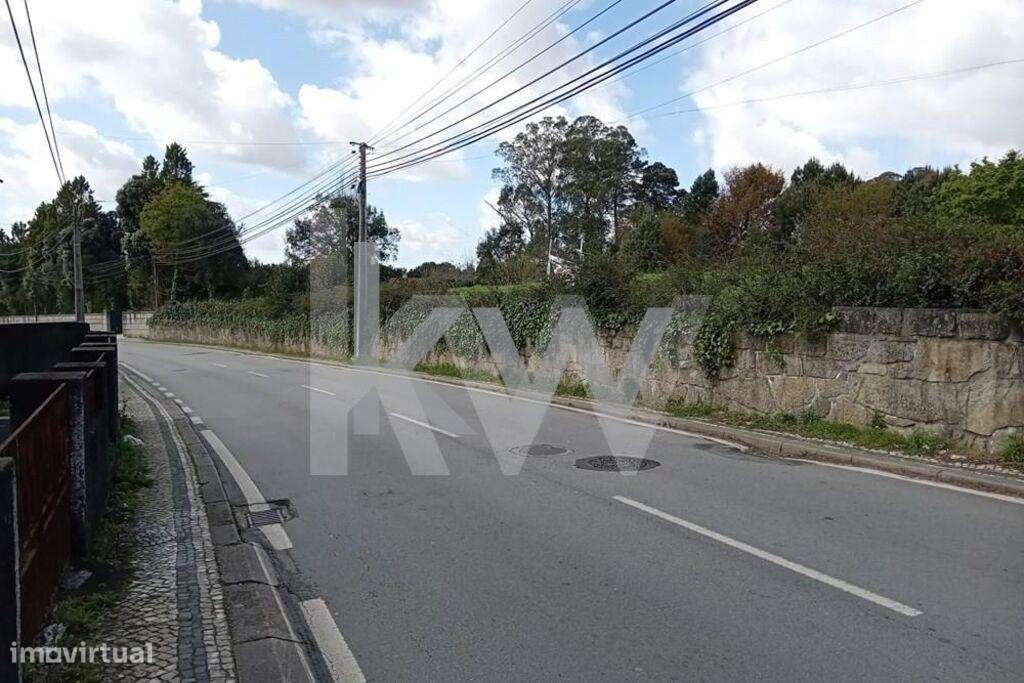 Terreno com 3325 m2 para construção de moradias Santiago da Riba-Ul, O - Grande imagem: 2/16