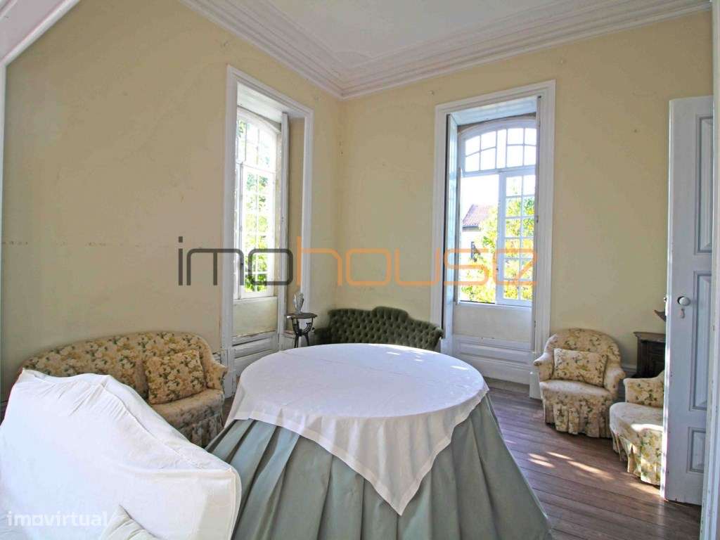 Casa senhorial do século XIX ( Zona Espaço Central II)-37