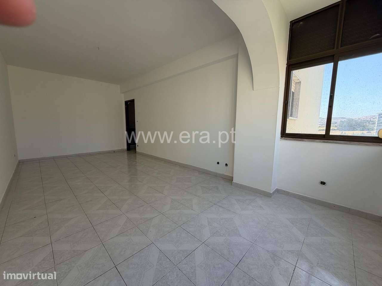 T2 - Jardim do Sol, Odivelas com lugar garagem-5