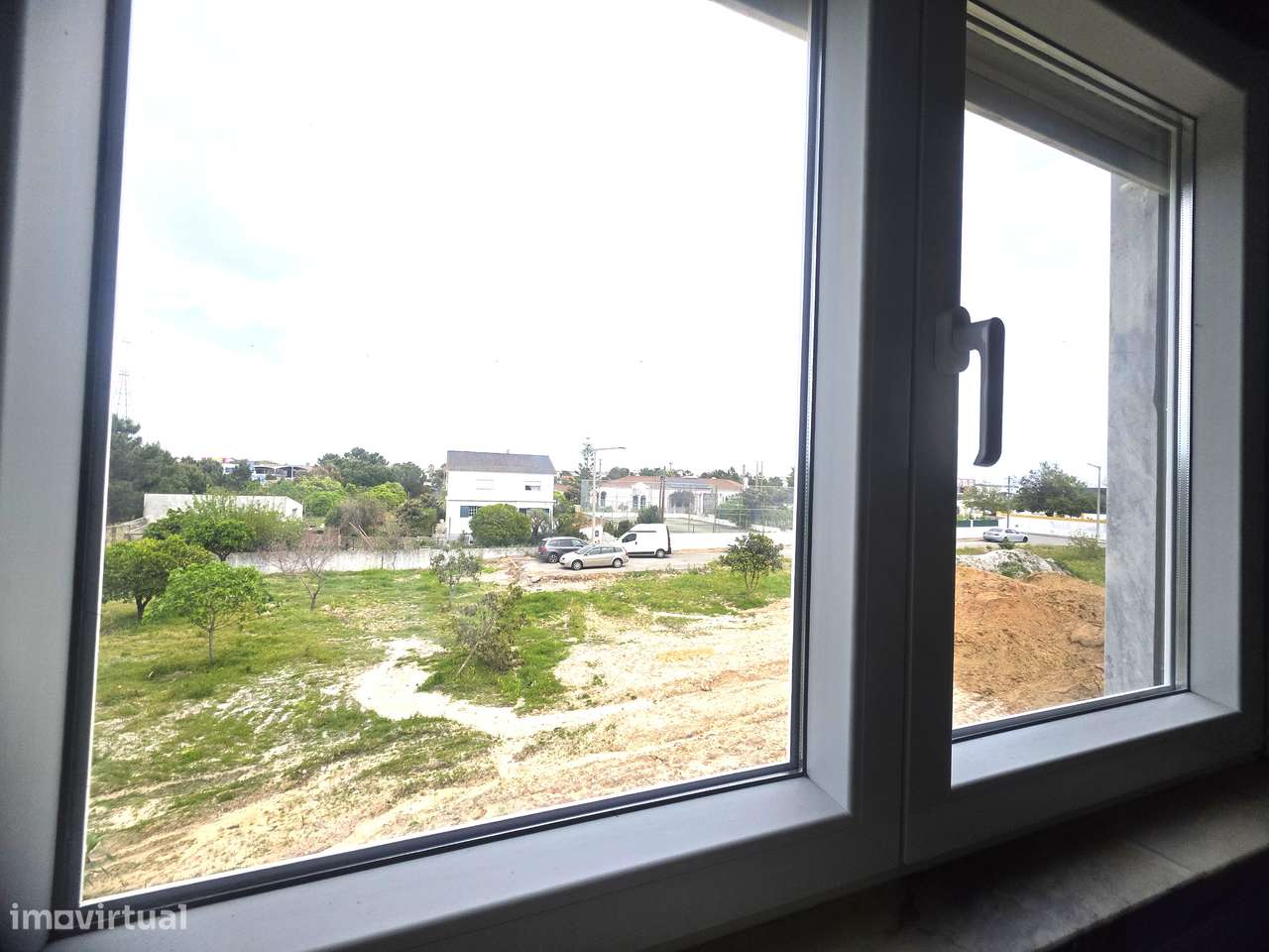 Fantástico Apartamento T2 em Pinhal de Frades - Seixal-19