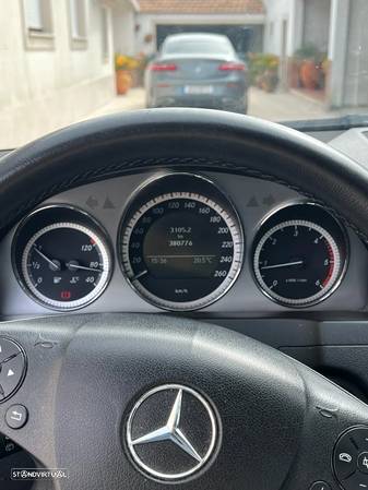 Mercedes-Benz C 180 CDi Avantgarde BlueEfficiency - 12